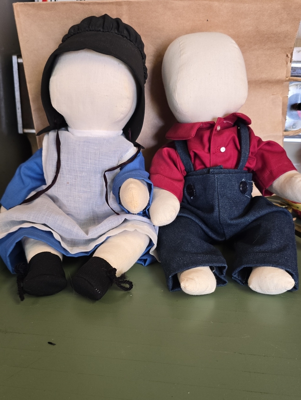 Vintage Pair of Amish Dolls